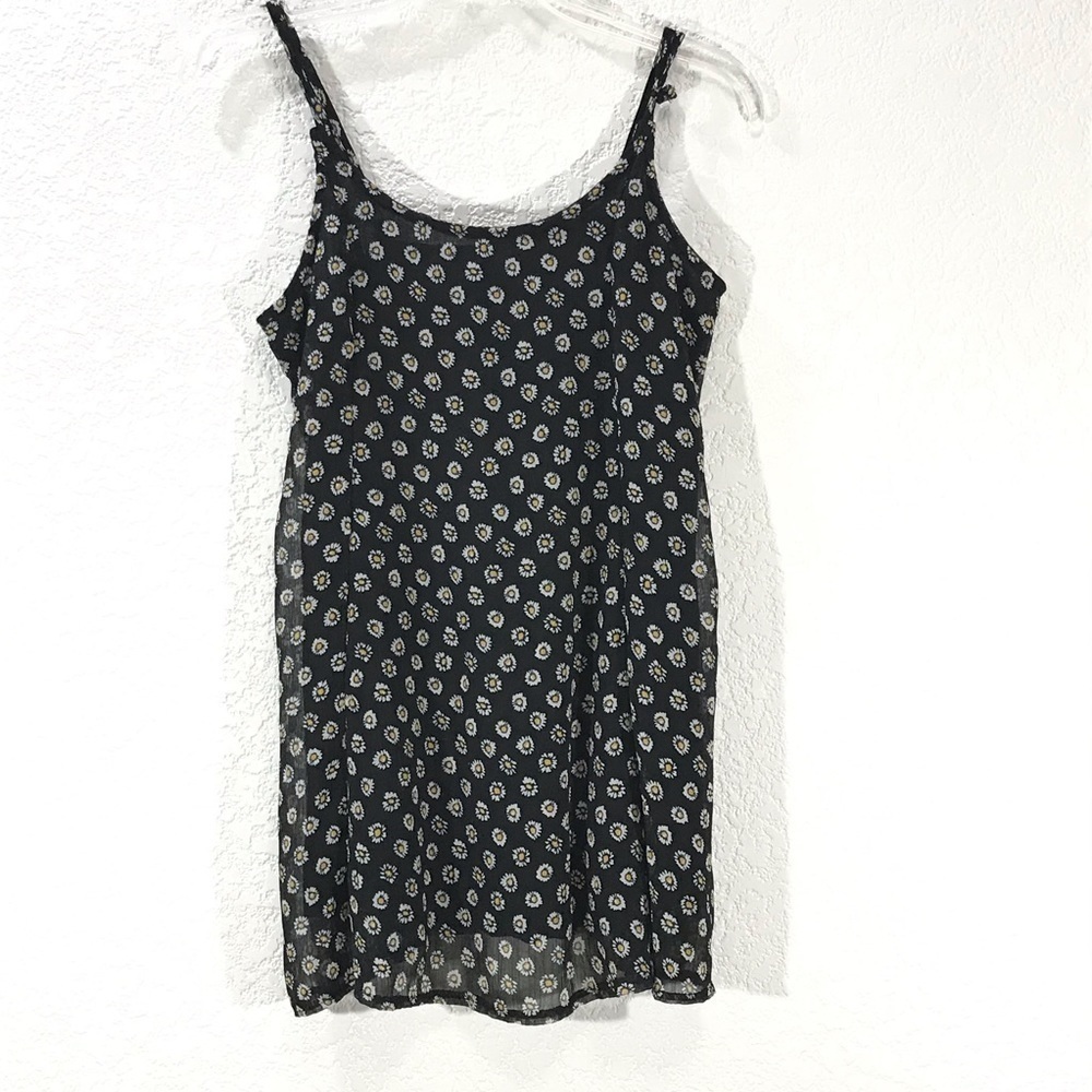 Brandy Melville Daisy Tunic Top 3/$18
